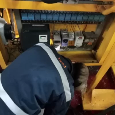 รีวิวการติดตั้งอินเวอร์เตอร์ปรับรอบมอเตอร์ Veichi AC10 0.75 kW กทม.