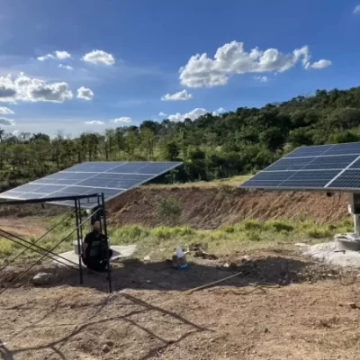 รีวิวการติดตั้งอินเวอร์เตอร์ปั๊มน้ำโซลาร์เซลล์ Veichi SI21 2.2 kW จังหวัดสระบุรี