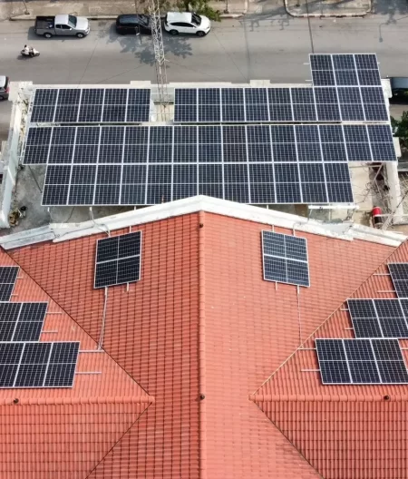 รีวิวการติดตั้งโซลาร์เซลล์รูฟท๊อป 32.4 kWp จังหวัดสมุทรสาคร