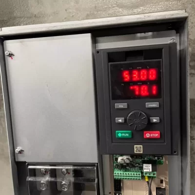 รีวิวการติดตั้งอินเวอร์เตอร์ปรับรอบมอเตอร์ Veichi AC310 55 kW กรุงเทพ