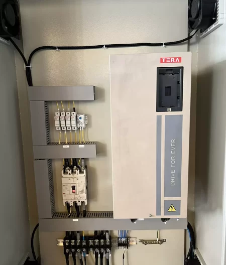 ผลงานการติดตั้งอินเวอร์เตอร์ Air Compressor อินเวอร์เตอร์ปรับรอบมอเตอร์ 55kW