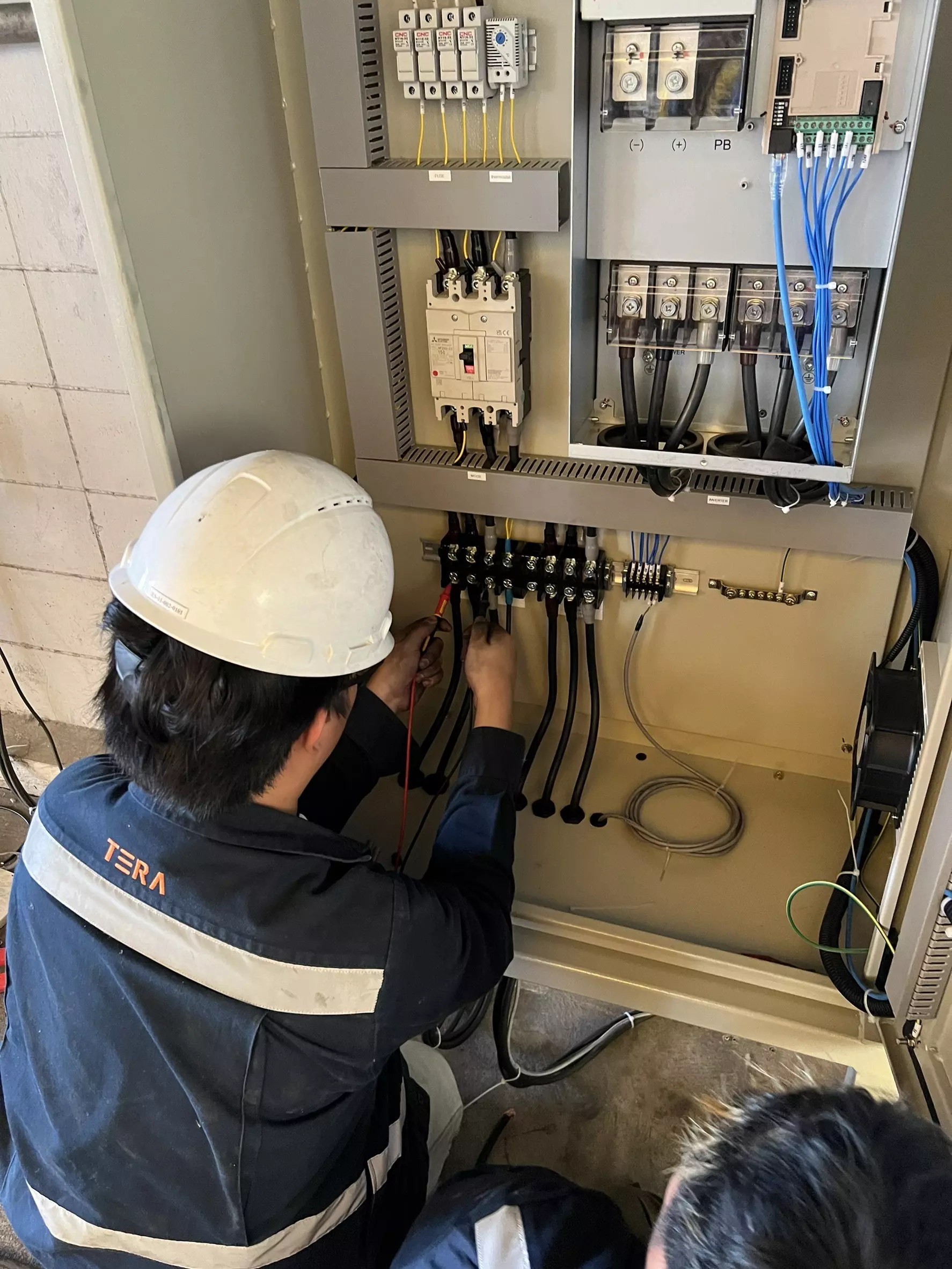 ผลงานการติดตั้งอินเวอร์เตอร์ Air Compressor อินเวอร์เตอร์ปรับรอบมอเตอร์ 55kW